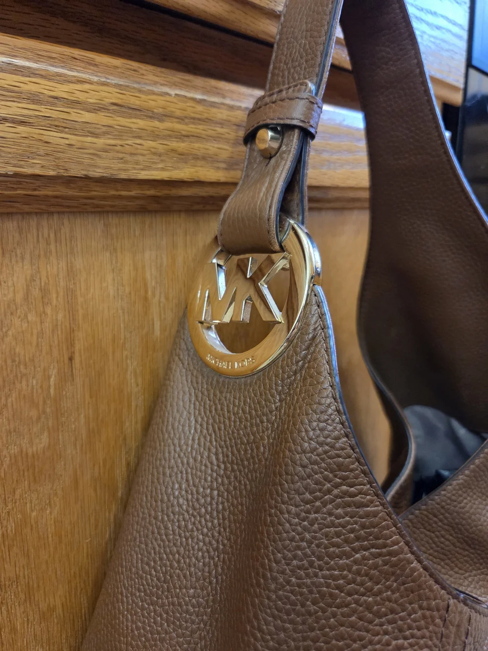 Leather Hobo Shoulder Bag in Brown